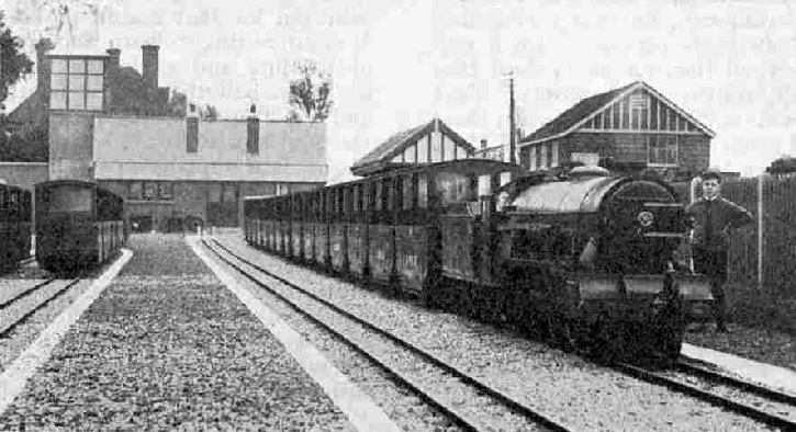 The train standing in Romney Station