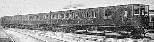 NEW ELECTRIC TRAIN FOR SOUTH EASTERN SECTION OF THE SOUTHERN RAILWAY
