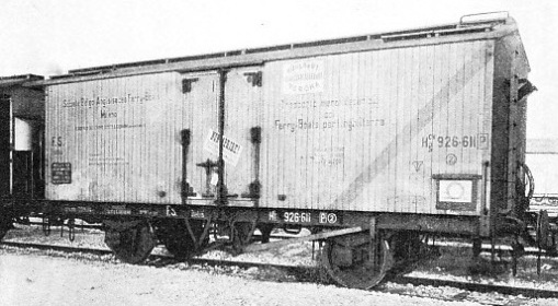 SPECIAL REFRIGERATOR TRUCKS built by the Italian State Railways