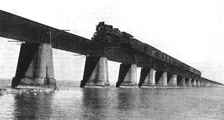 The express crossing the water on the famous Knight’s Key Bridge