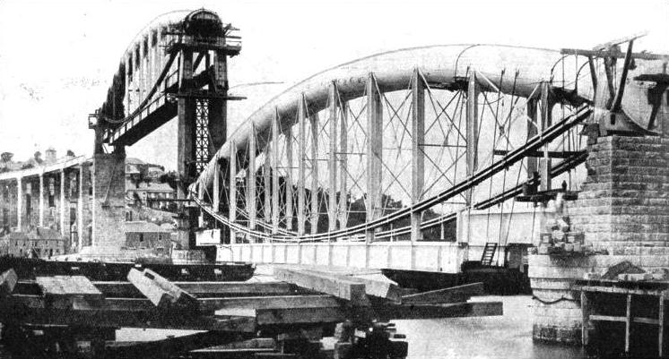 Building the Saltash Bridge