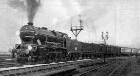 Dover Pullman Express leaving Victoria. Engine No. 850 Lord Nelson