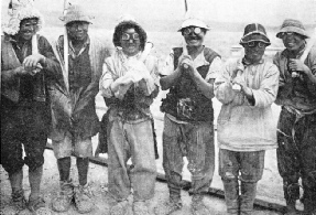 A group of gangers who are compelled to wear goggles to protect their eyes against the constant sandstorms