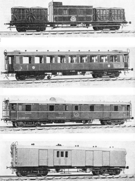 Model railway coaches