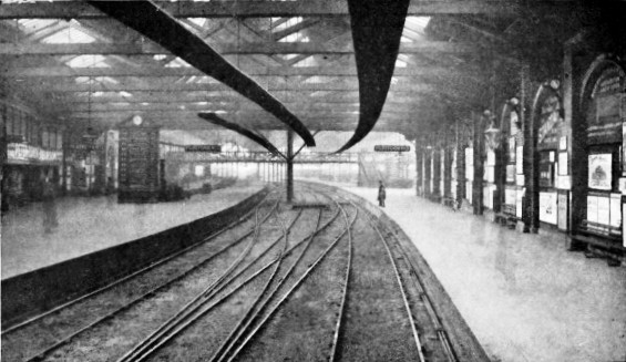 Main Line Departure Platforms at Waterloo, London & South Western Railway