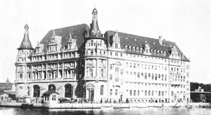 HAYDARPASA STATION is the starting point of the “Taurus Express”