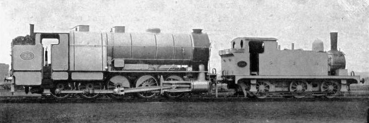 THE GREAT EASTERN “DECAPOD” IN COMPARISON WITH AN ORDINARY TANK ENGINE