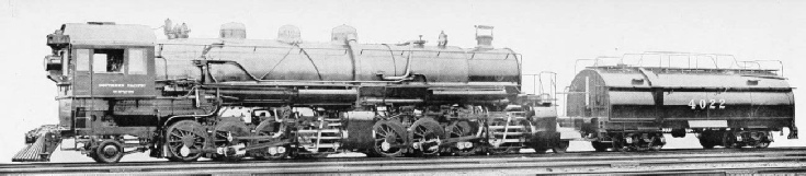 2-8-8-2 MAMMOTH OIL-BURNING MALLET ARTICULATED FREIGHT LOCOMOTIVE ON THE SOUTHERN PACIFIC RAILWAY