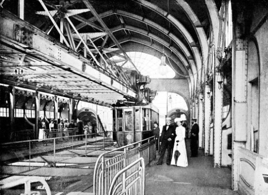 INTERIOR OF DOEPPERSBERG STATION AT ELBERFELD