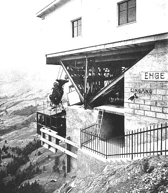 UPPER STATION ON THE WETTERHORN AERIAL RAILWAY