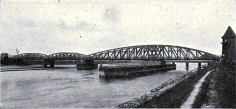 Hawarden Swing Bridge over the Dee, Great Central Railway
