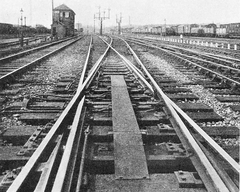 Movable diamond corssings at Old Oak Common